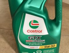 Castrol 5-30 motor oil The Villages Florida