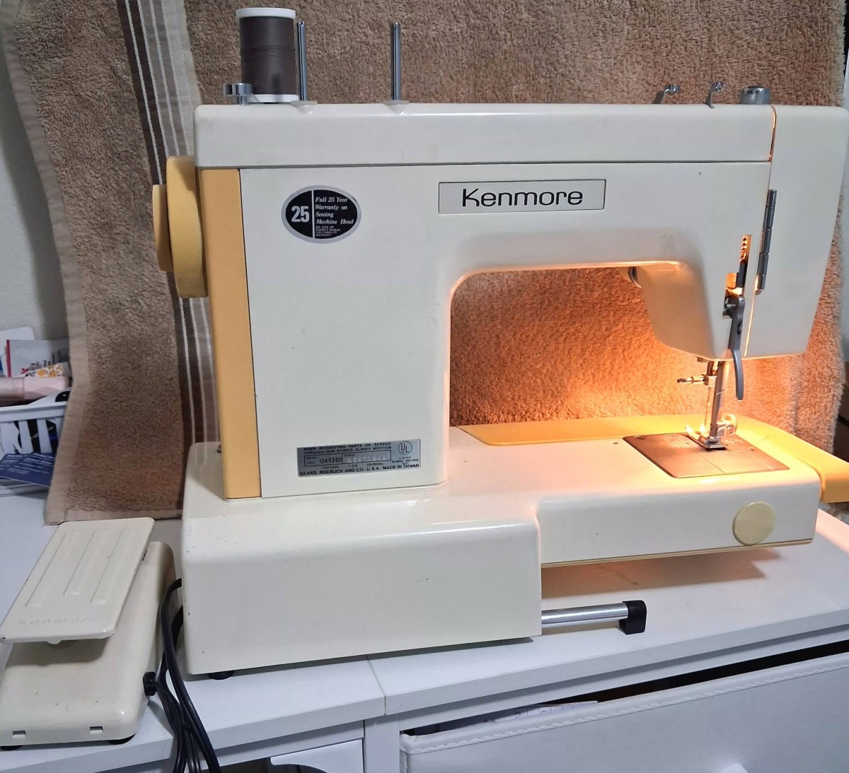 Sewing Machine Ramp Kenmore 10-Stitch Sewing Machine. Vintage | Talk of the Villages